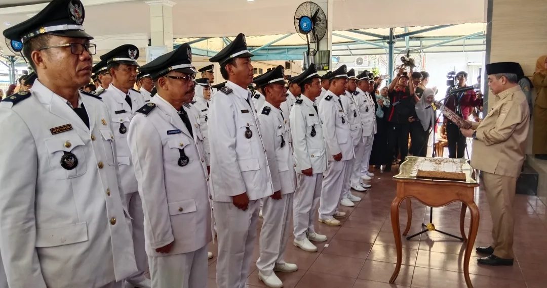 Bupati Lahat Kukuhkan Perpanjangan Masa Jabatan 39 Kepala Desa dan Lantik Forum Kades se-Kabupaten Lahat