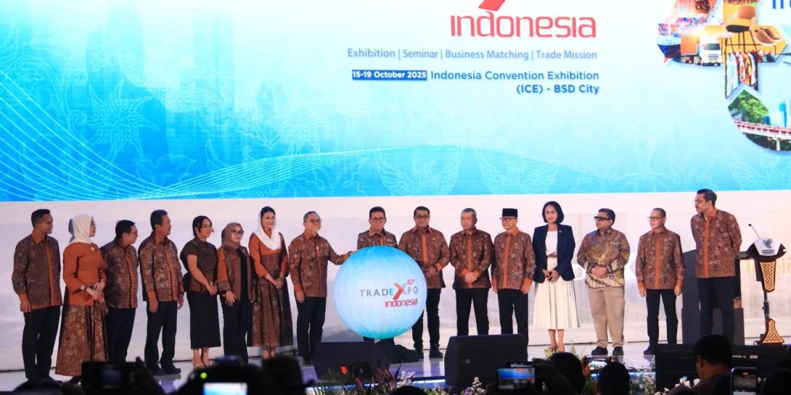 Bupati Lahat Dukung Produk Lokal Tembus Pasar Dunia di Trade Expo Indonesia 2025