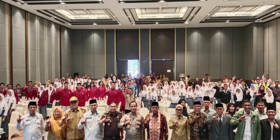 Bupati Lahat Ajak Generasi Z Jaga Persatuan dan Toleransi di Era Digital