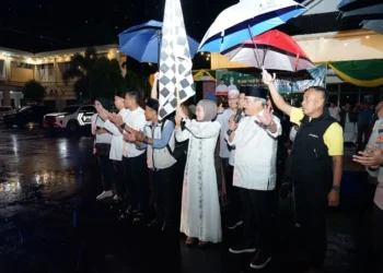 Bupati Lahat Lepas Peserta Takbir Keliling Sambut 1 Syawal 1447 H