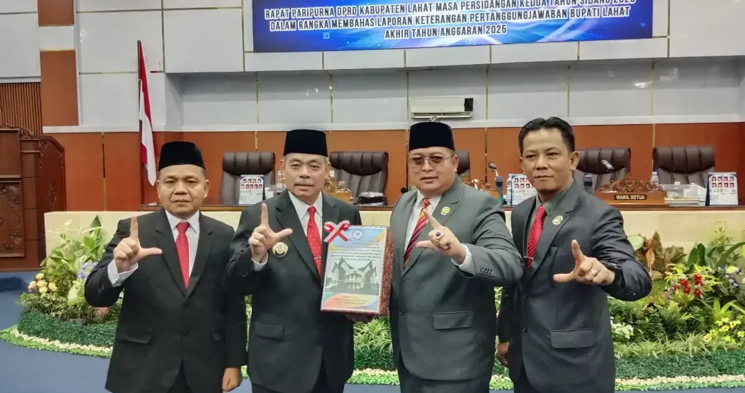 DPRD Lahat Serahkan Rekomendasi LKPJ 2025, Bupati Tegaskan Komitmen Perbaikan Kinerja Pemerintahan