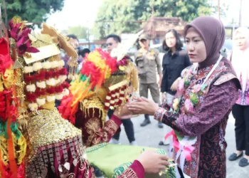 Wakil Bupati Lahat Hadiri Tasyakuran Kelulusan Angkatan XVIII SMA Negeri 1 Merapi Timur