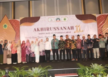 Hadiri Akhirussanah SMP Ikhlas Cendikia, Wabup Widia Ningsih Tekankan Pentingnya Akhlak dan Pendidikan