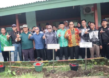 Wakil Bupati Lahat Pimpin Peringatan Hari Bumi Sedunia, Tanam 1.000 Pohon untuk Kelestarian Lingkungan