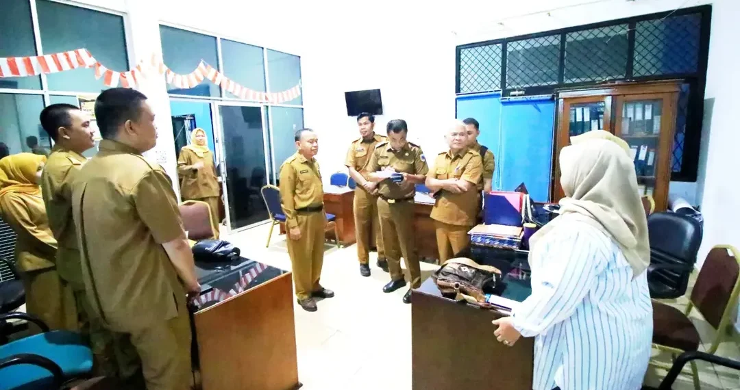 Sekda Lahat Sidak 12 Bagian Setda, Tegaskan Komitmen Penegakan Disiplin ASN