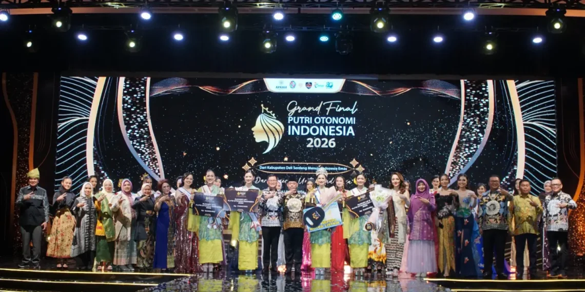 Ketua Umum APKASI Bursah Zarnubi Tutup Grand Final Putri Otonomi Indonesia 2026, Tegaskan Peran Generasi Muda sebagai Duta Kemajuan Daerah