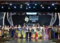 Ketua Umum APKASI Bursah Zarnubi Tutup Grand Final Putri Otonomi Indonesia 2026, Tegaskan Peran Generasi Muda sebagai Duta Kemajuan Daerah