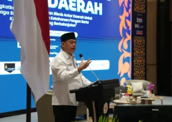 Ketua Umum APKASI Bursah Zarnubi Dorong Penguatan Kolaborasi Ekonomi Antar Daerah Melalui Forum Bisnis Daerah