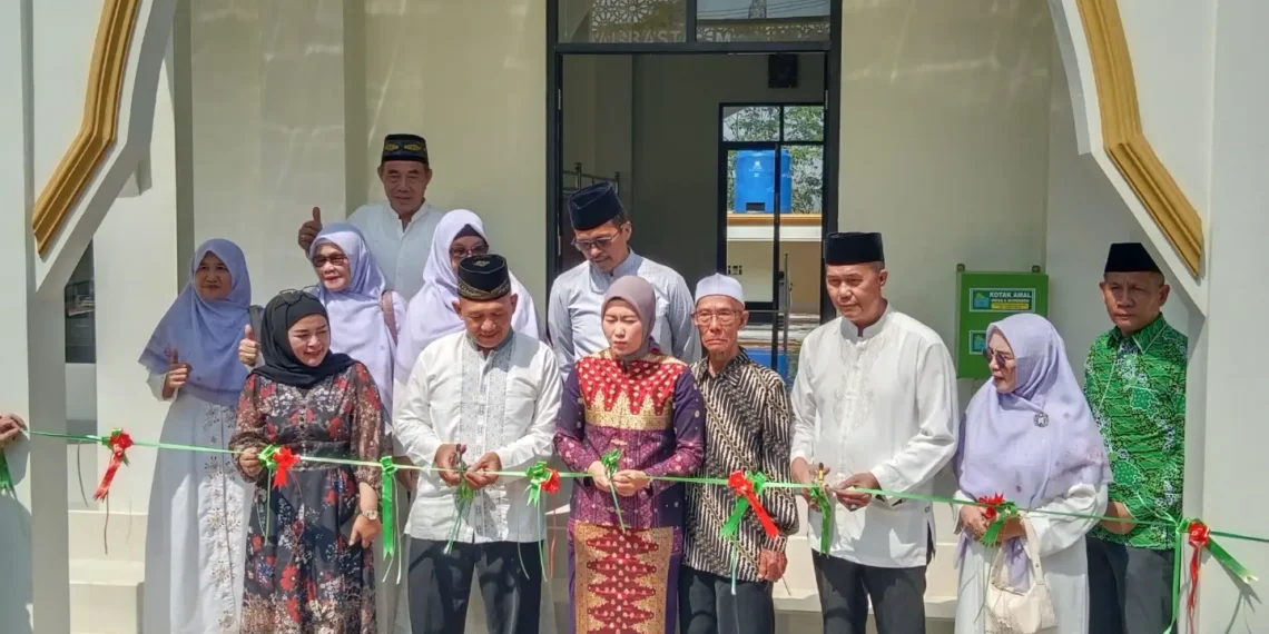 Wabup Lahat Resmikan Masjid Al-Bastari Tisa’Diah Gumay, Dorong Masjid Jadi Pusat Pembinaan Umat
