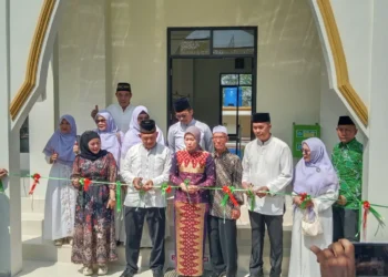 Wabup Lahat Resmikan Masjid Al-Bastari Tisa’Diah Gumay, Dorong Masjid Jadi Pusat Pembinaan Umat