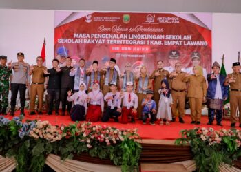 Wabup Lahat Hadiri Open House dan Pembukaan MPLS Sekolah Rakyat Terintegrasi 15 Empat Lawang