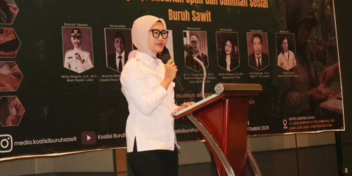 Wabup Lahat Buka Seminar Publik Upah Layak dan Jaminan Sosial Buruh Sawit