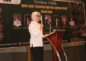 Wabup Lahat Buka Seminar Publik Upah Layak dan Jaminan Sosial Buruh Sawit