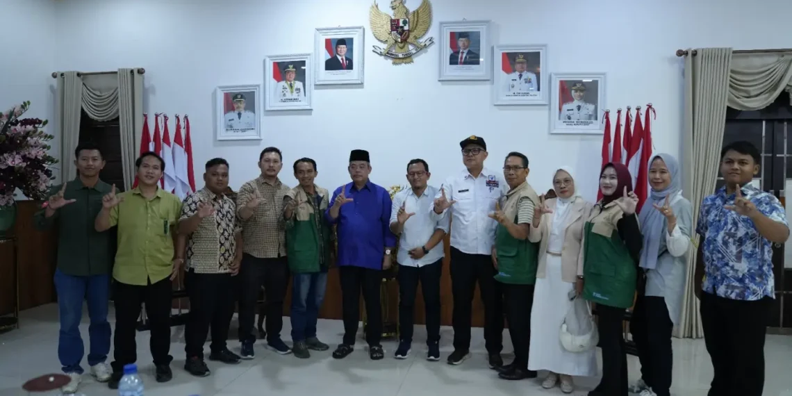Bupati Lahat Terima Audiensi IPI, Dorong Kesetaraan Pendidikan bagi Anak Pemulung